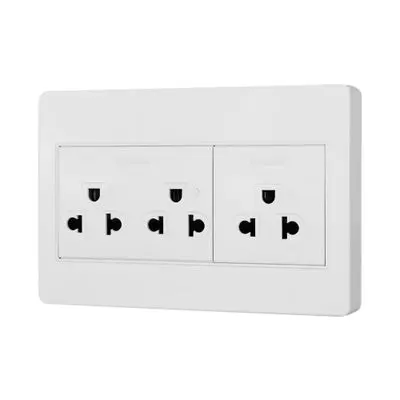 ปลั๊กไฟ Haco รุ่น M4N-E30 เต้ารับ 3ขา 3ช่อง 16A - Image 4