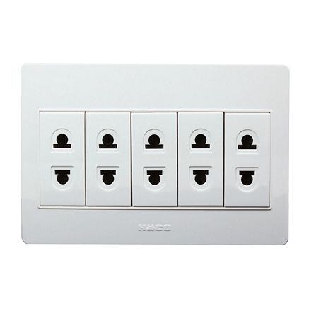 ปลั๊กไฟ Haco รุ่น  M4-R50 เต้ารับ 2ขา 5ช่อง 16A