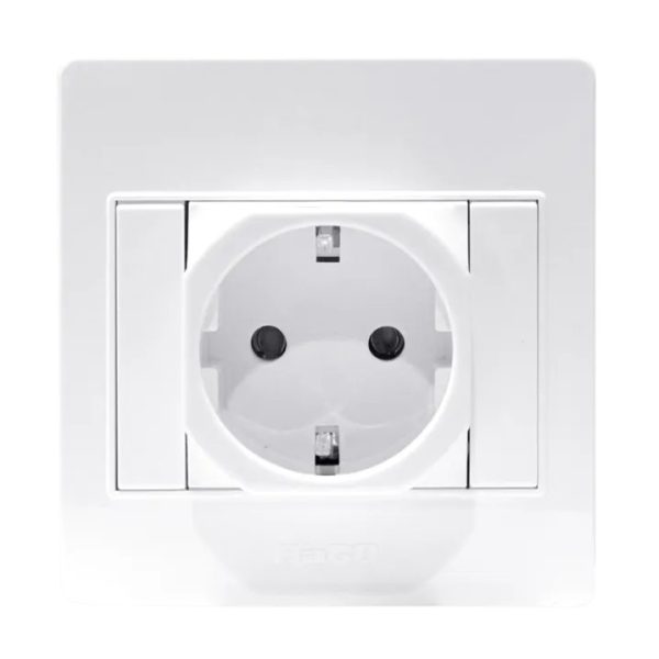 ปลั๊กไฟ Haco รุ่น M3N-G10 เต้ารับเยอรมัน